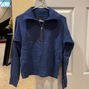 Banana Republic women's sweater